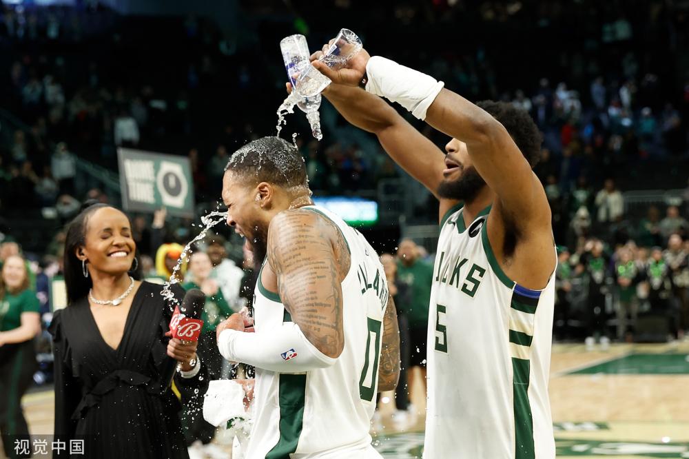 上令人尊敬 上令人尊敬