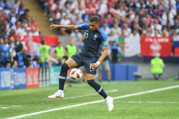 攻上的多元 攻上的多元